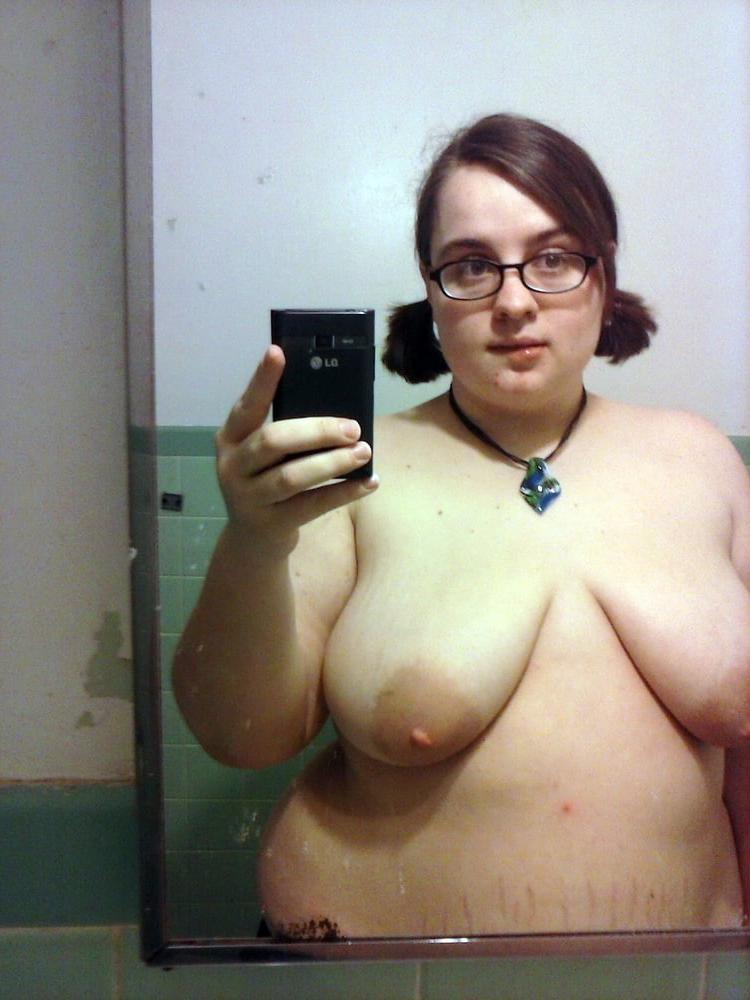 16P Bbw mix 819 (Small tits selfies)