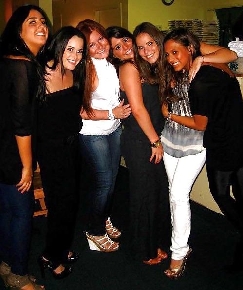 25P Hot Young Sorority Sluts 
