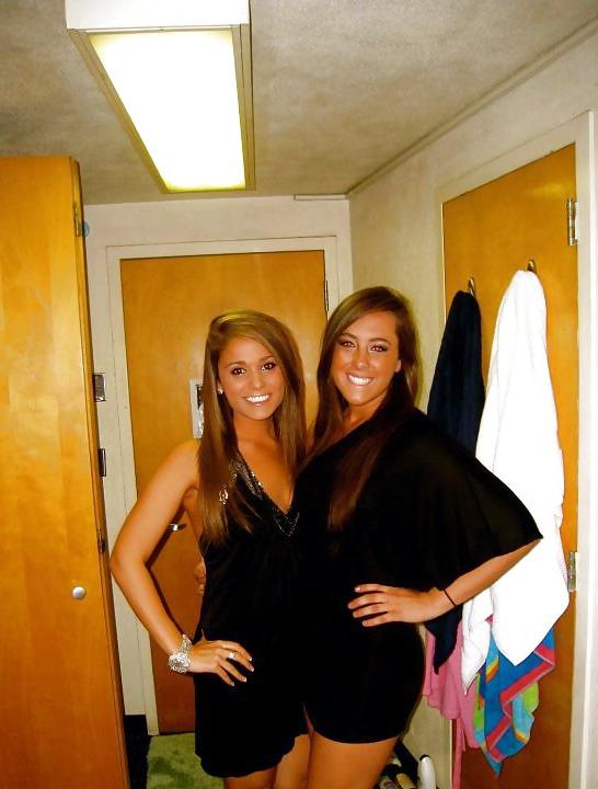 25P Hot Young Sorority Sluts 