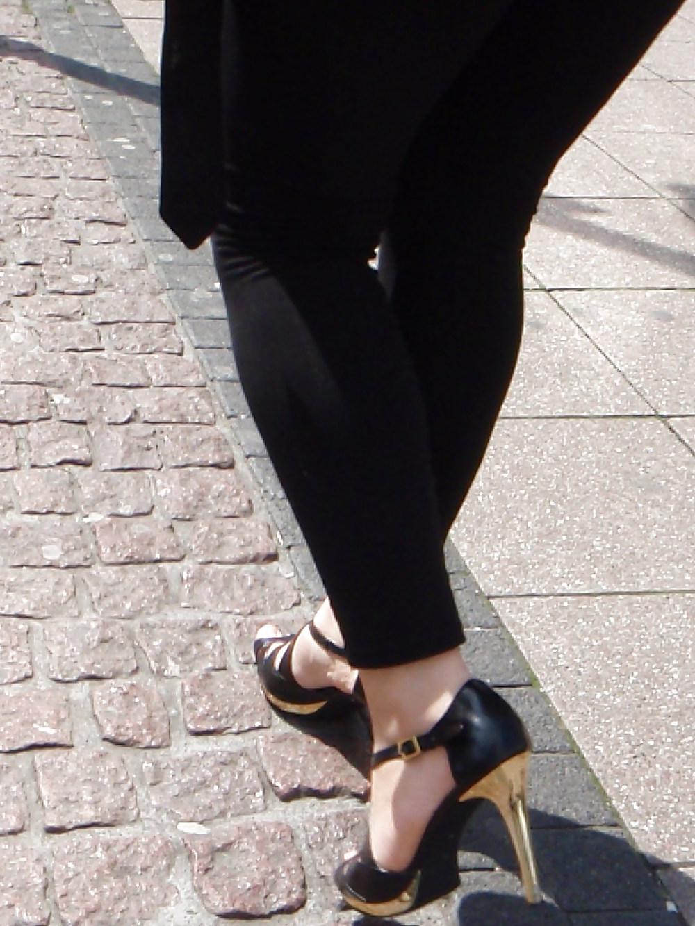20P Babes on Heels -4-