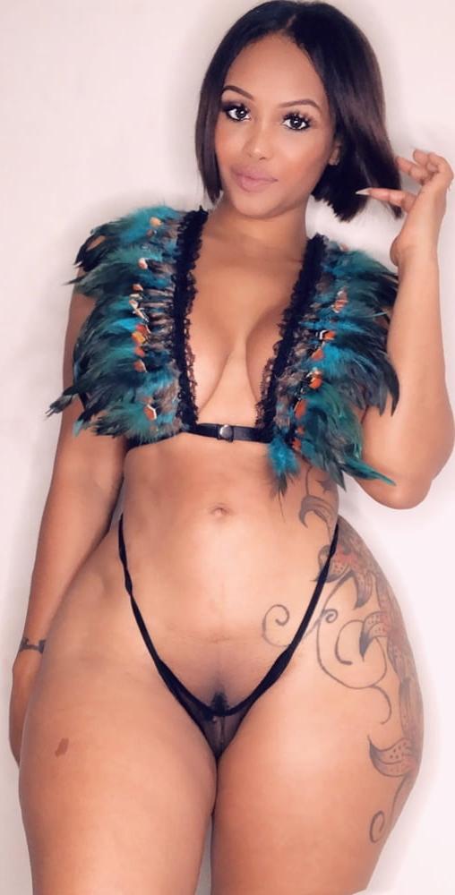 25P Ebony Beauties 2