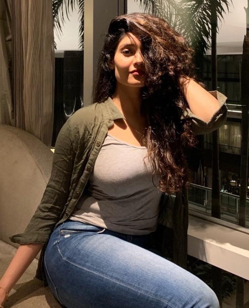 23P Nude Indian Women 57