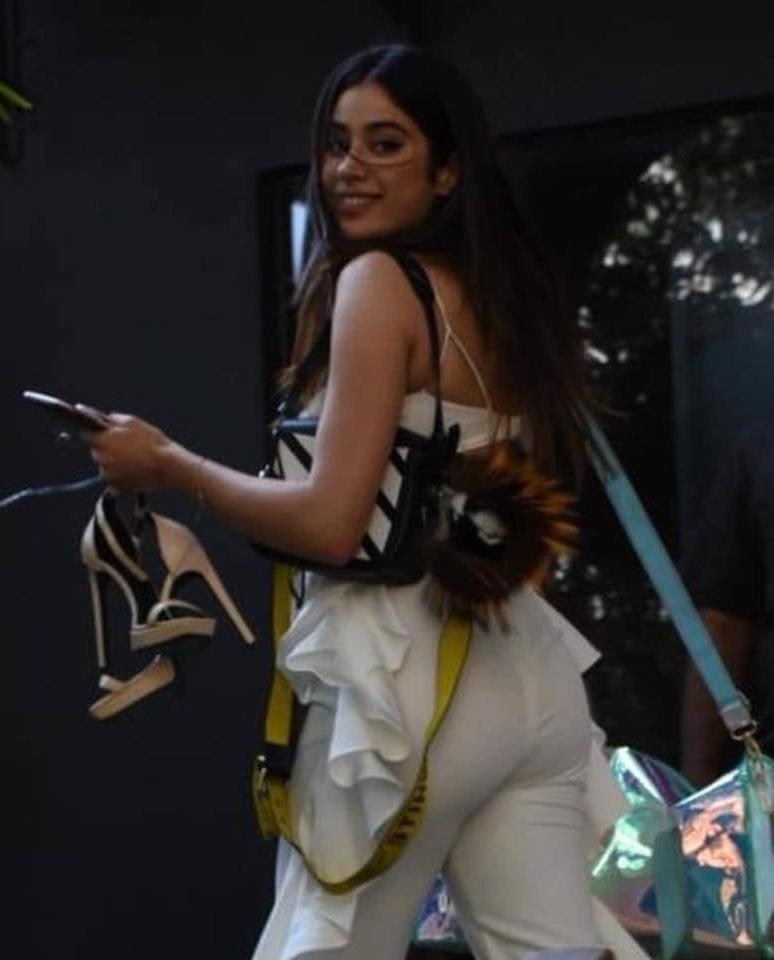 25P indian actress (3)
