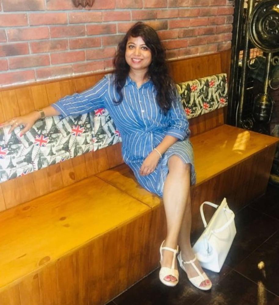 23P Indian Women Dressed 2