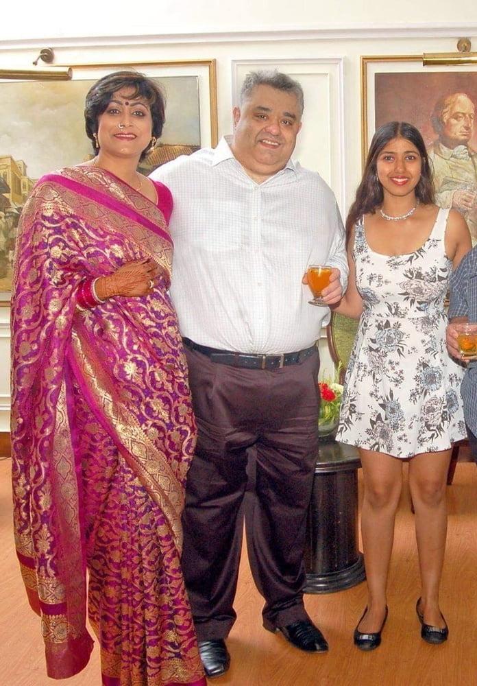 23P Indian Women Dressed 2