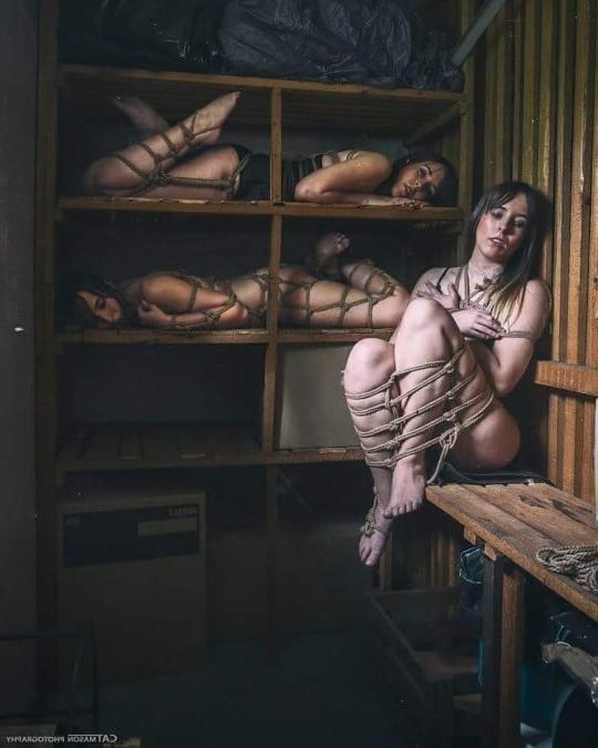 25P Girls in bondage 9