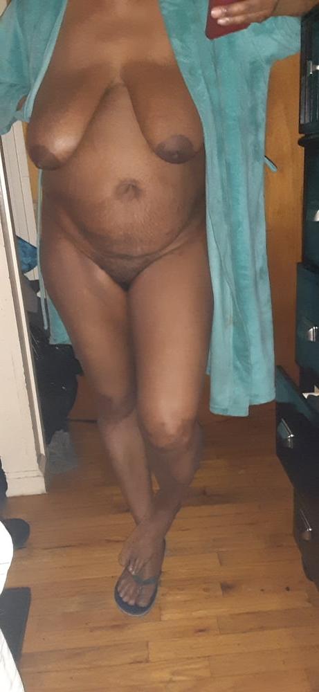 25P CORONAVIRUS BUTTNAKED 8
