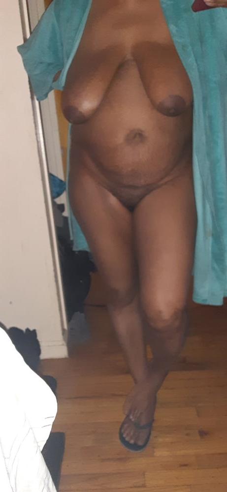 25P CORONAVIRUS BUTTNAKED 8