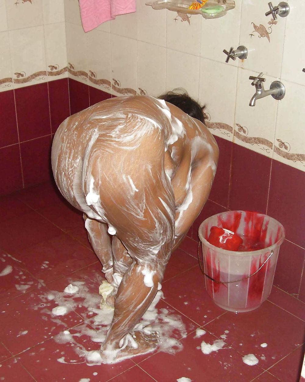 22P Indian hot wifes 