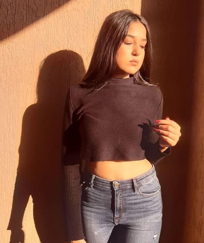 15P Yasmine Slut 19 ans