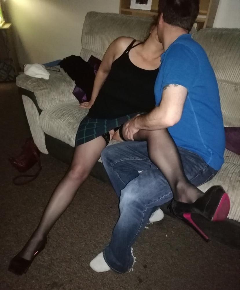 12P Mature slut 2