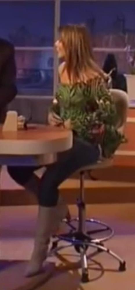 25P Carol Vorderman wearing Boots no.11
