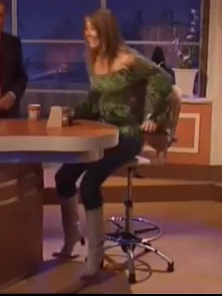 25P Carol Vorderman wearing Boots no.11