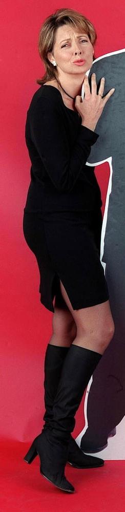 25P Carol Vorderman wearing Boots no.11