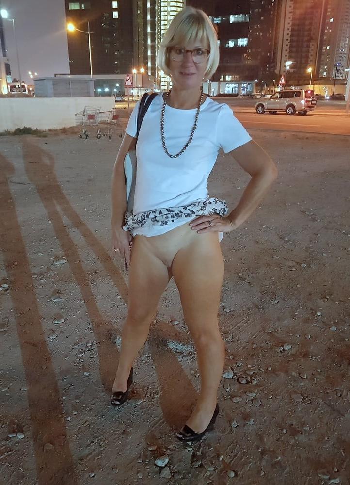 20P Hot Wife 7