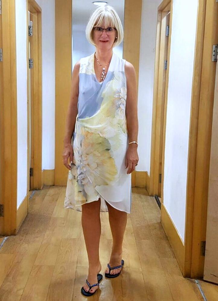 20P Hot Wife 7