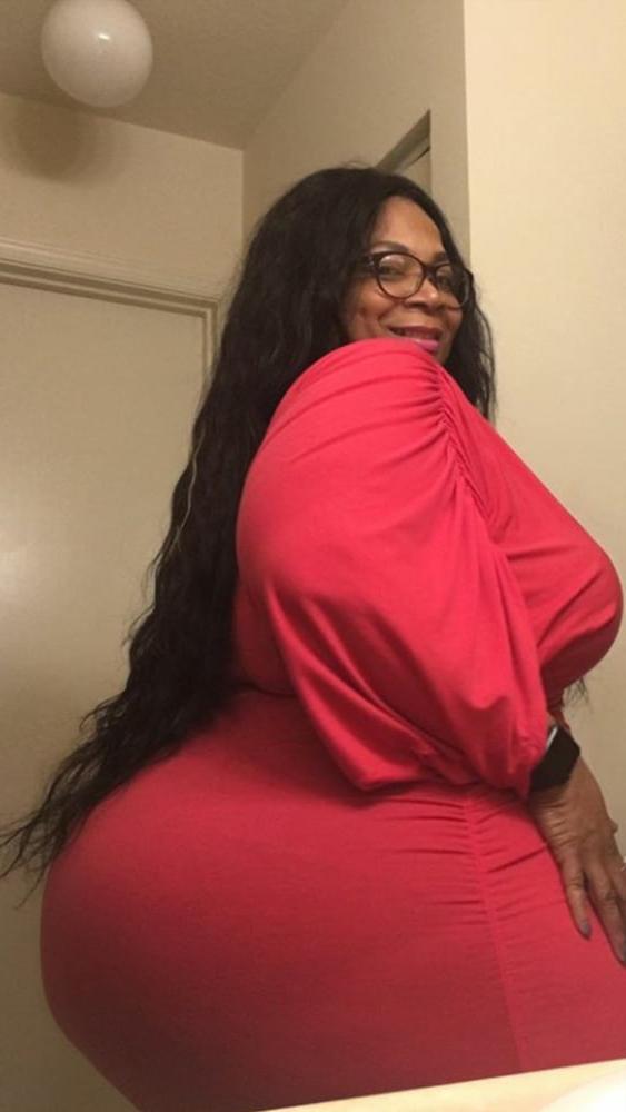 21P Mature bbw