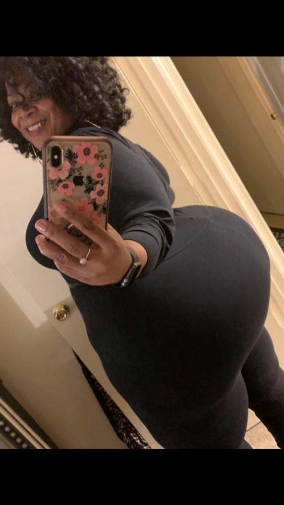 21P Mature bbw