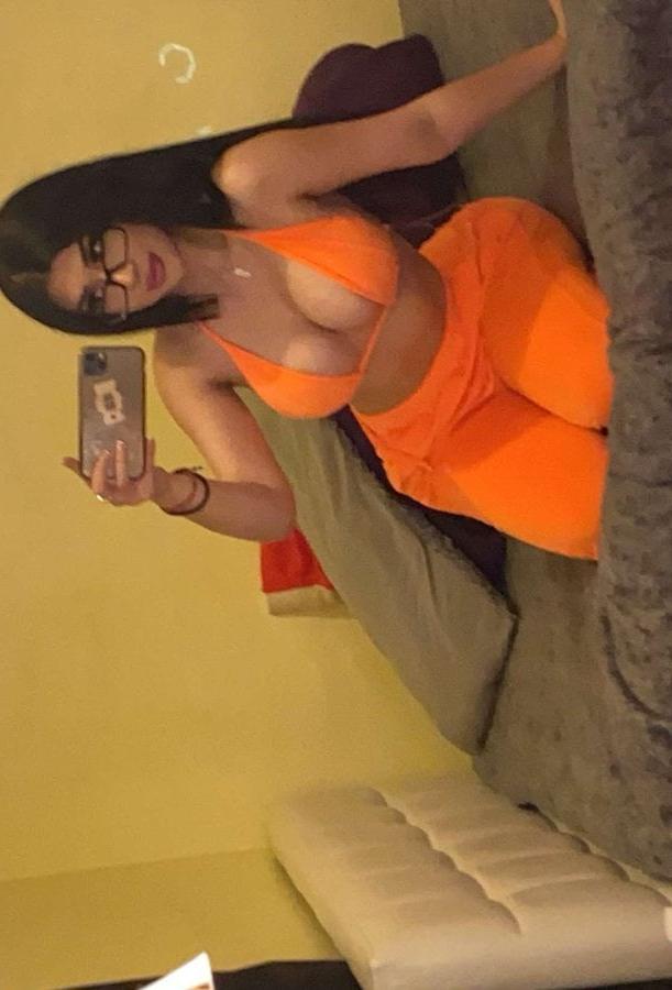 25P Super Hot Slut 9