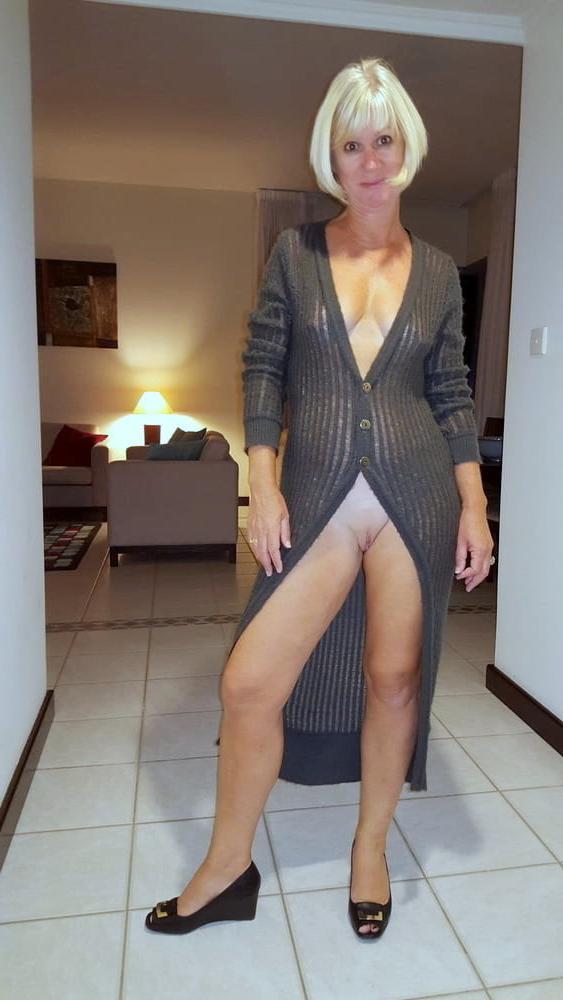 20P Hot Wife 2