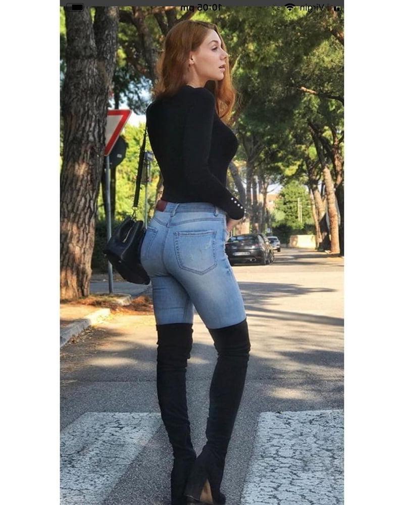 25P Sexy ass 1 (spandex, legging, jean)