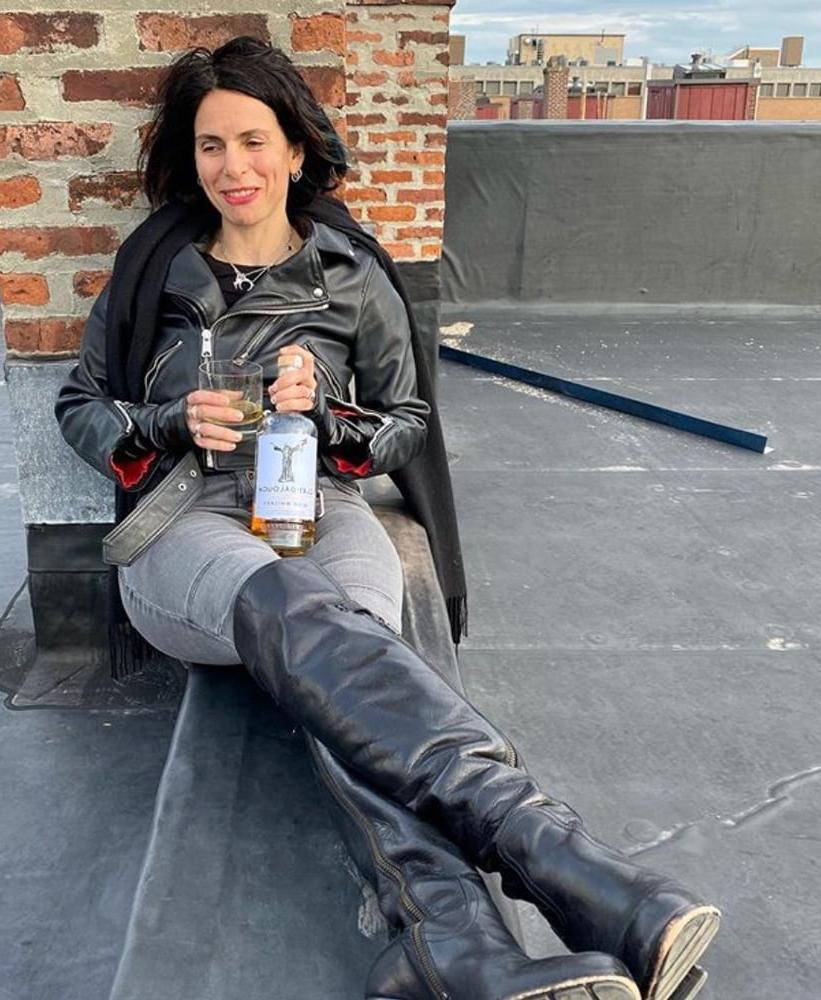 25P Insta Milfs &amp; Gilfs Wearing Boots no.14