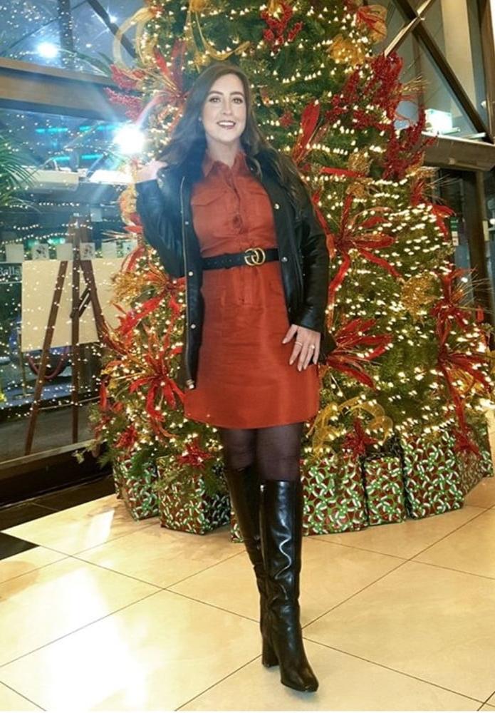 25P Insta Milfs &amp; Gilfs Wearing Boots no.16