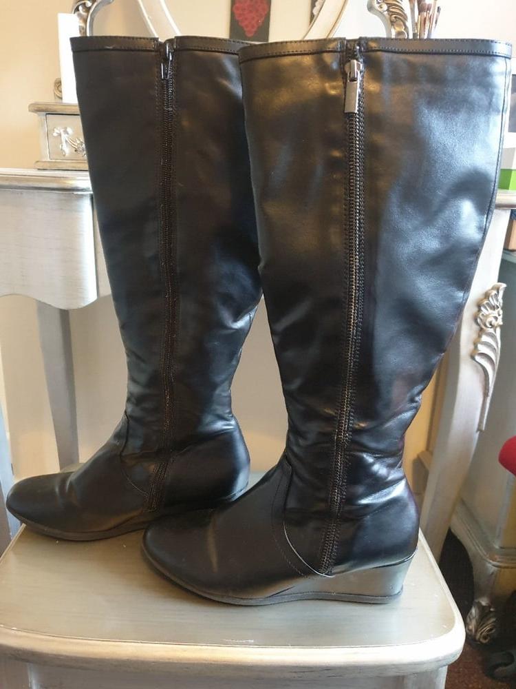 25P wedge boots 2020