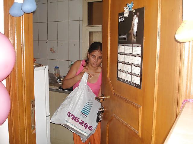 24P Sexy mature indian