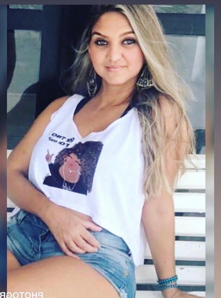 25P 19 NICE MOM BLOND BITCH BIG BOOT BIG ASS LOIRA DO RABO GRAND