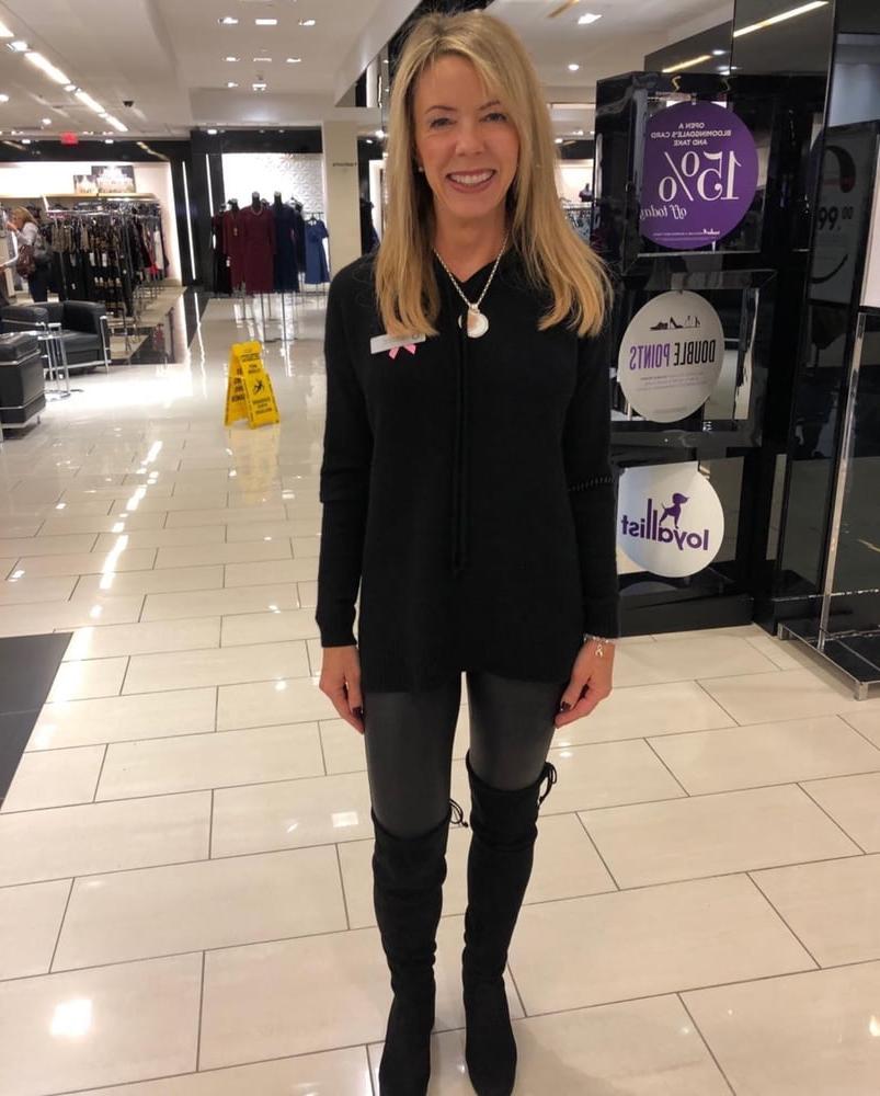 25P Milfs &amp; Gilfs wearing boots no.26