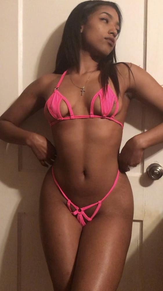 11P Sexy ebony