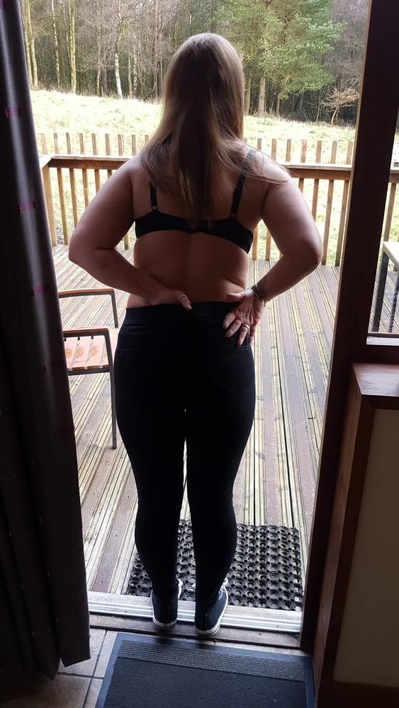 9P wife from behind