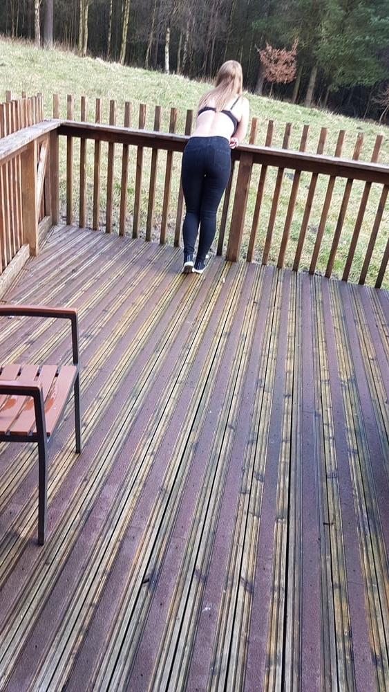 9P wife from behind