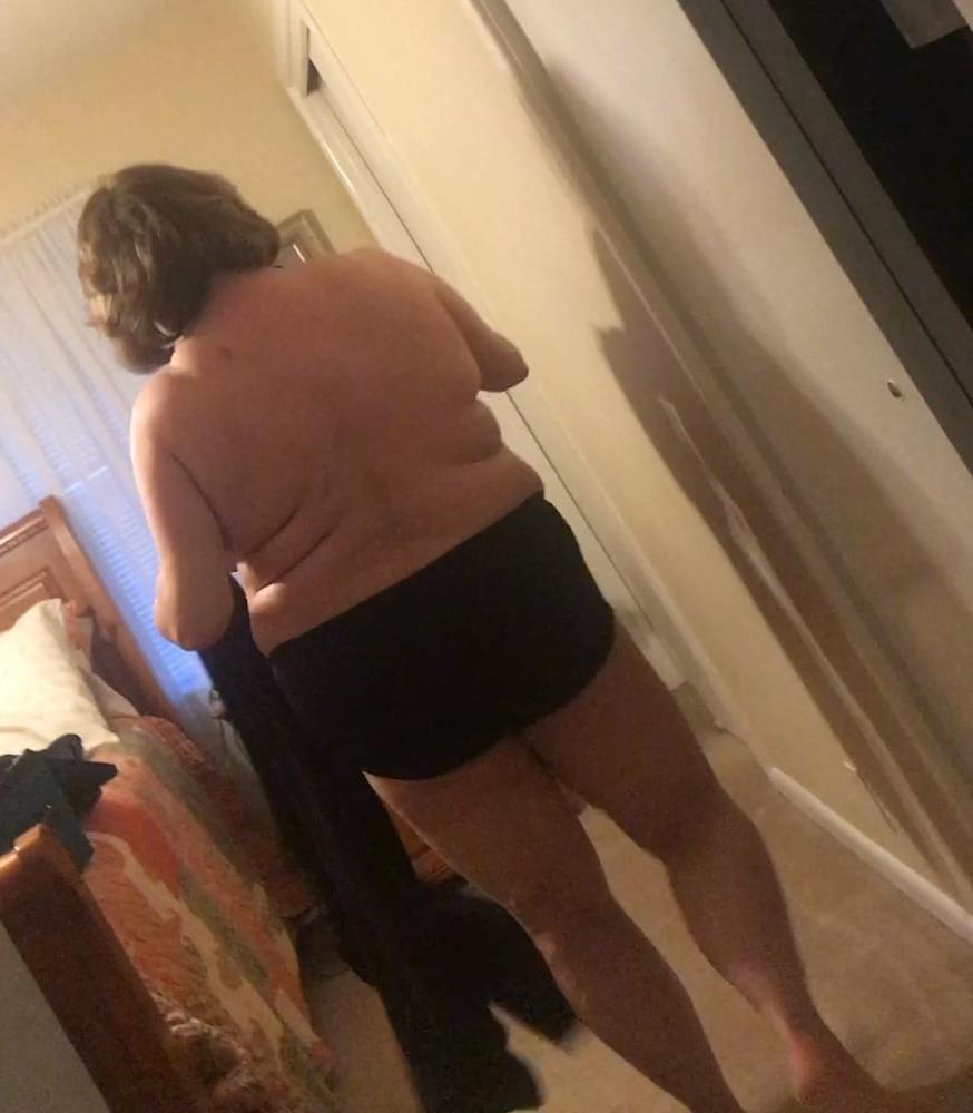 20P Sexy BBW wife