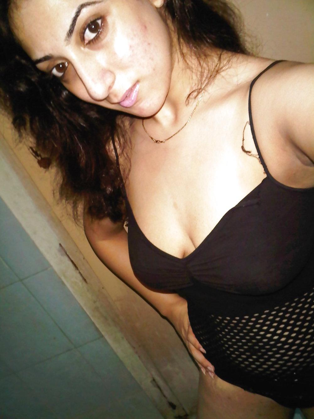 24P Selfshot Indian slut