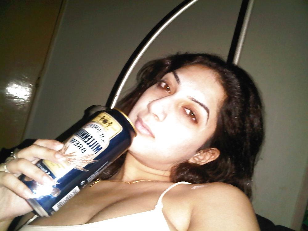 24P Selfshot Indian slut