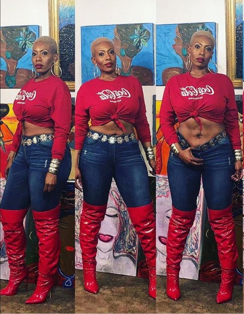 25P Insta Milfs &amp; Gilfs Wearing Boots no.10