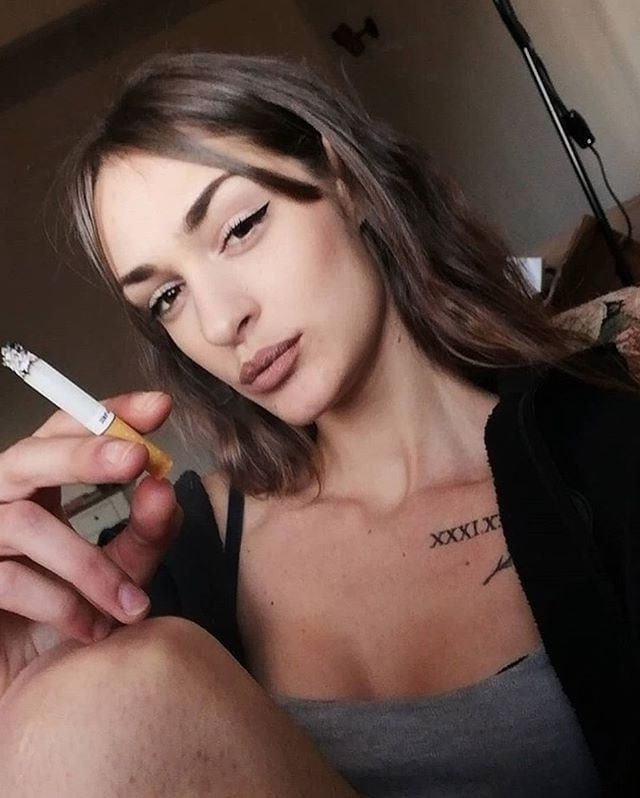 25P lovely smoking 8