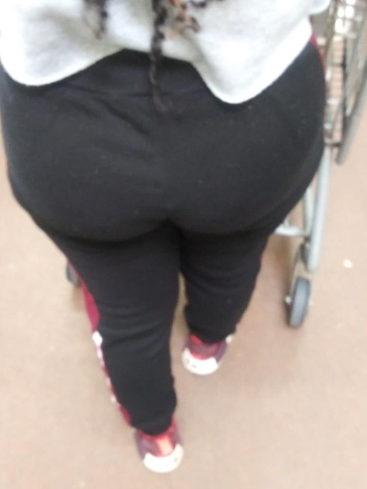 21P Just some phat asses 15