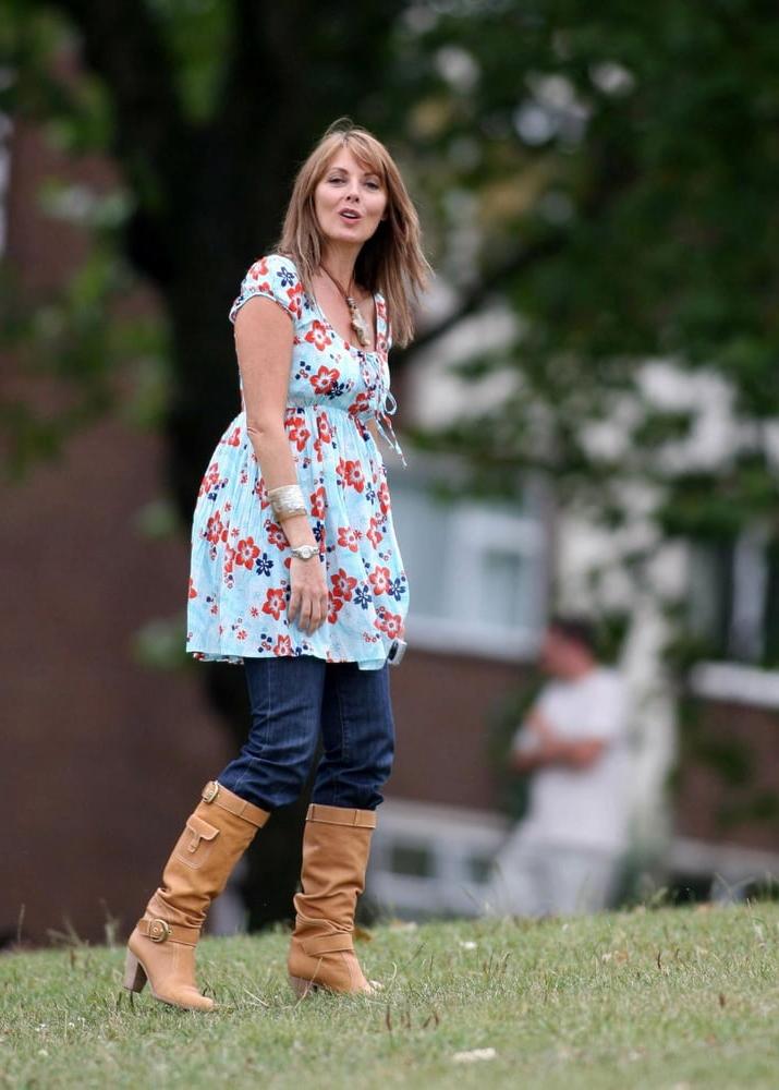 9P Carol Vorderman wearing Boots no.8