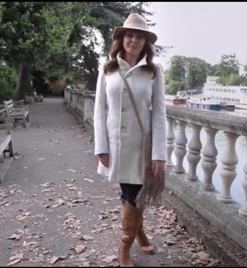9P Carol Vorderman wearing Boots no.8