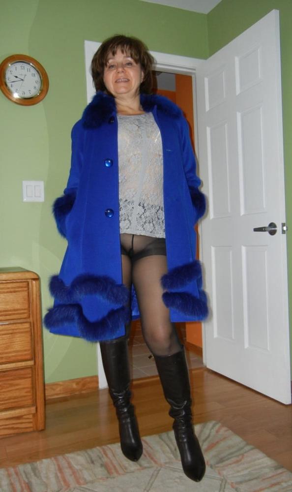 25P Milfs &amp; Gilfs wearing boots no.15