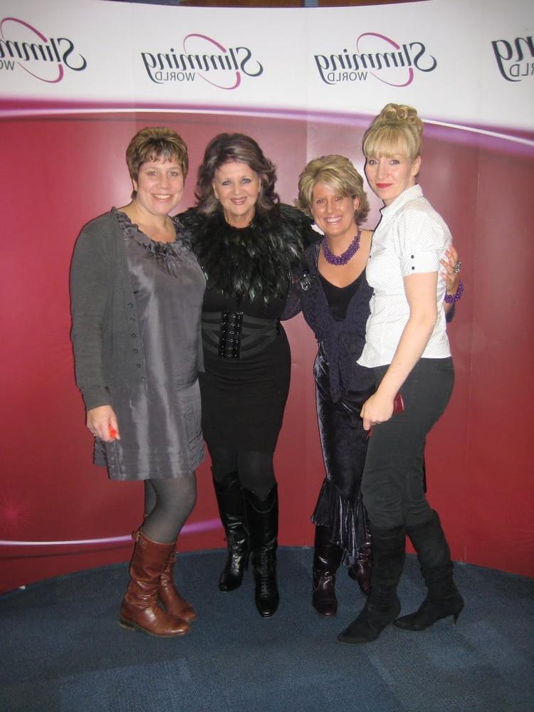 25P Milfs &amp; Gilfs wearing boots no.43