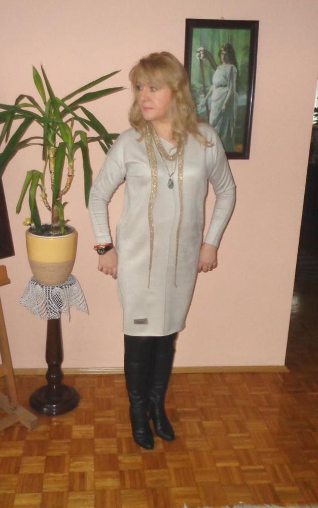 25P Milfs &amp; Gilfs wearing boots no.43