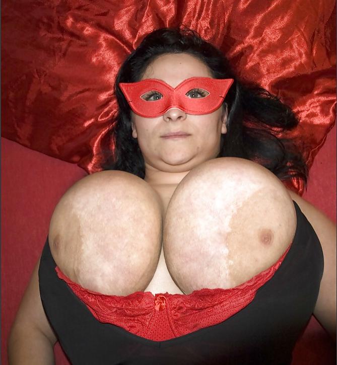 14P BBW Amat boobs