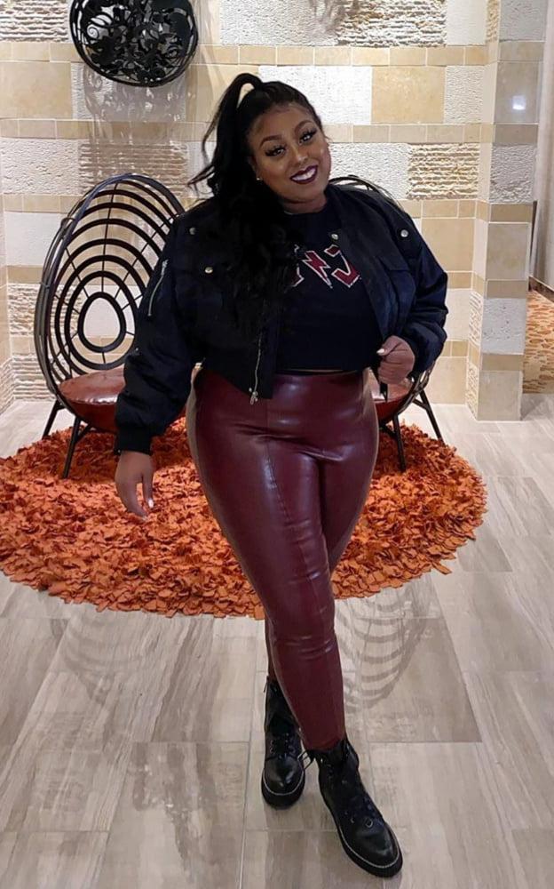 25P Leather,Mature,BBW 2