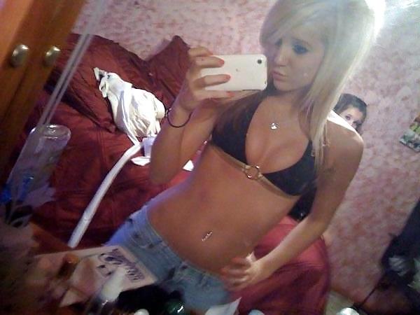25P Hot babes !