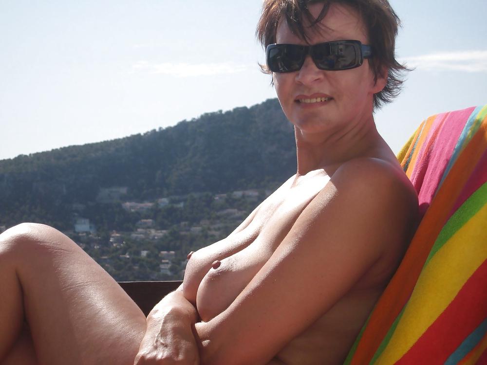 19P Agathe - MILF with big tits