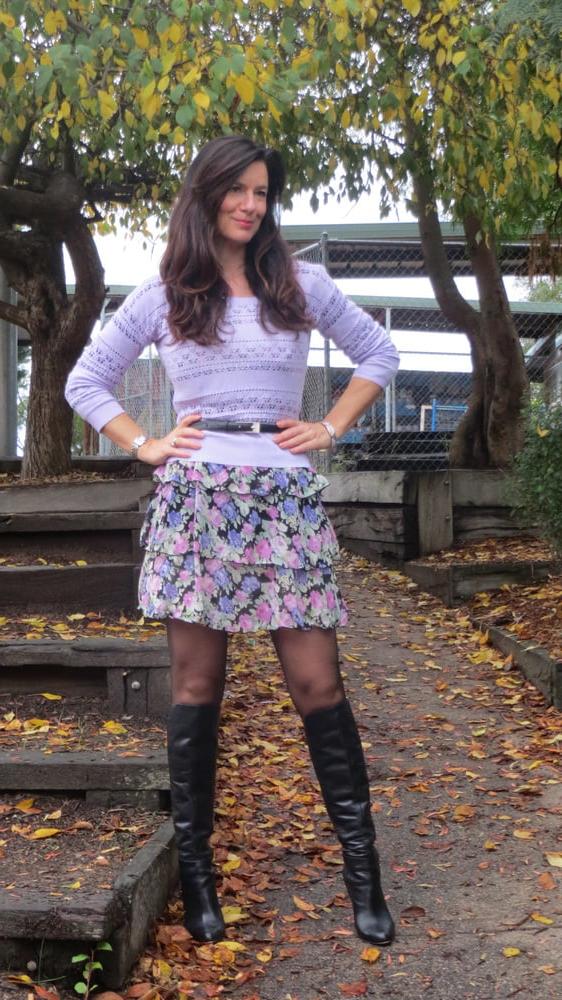 25P Milfs &amp; Gilfs wearing boots no.24
